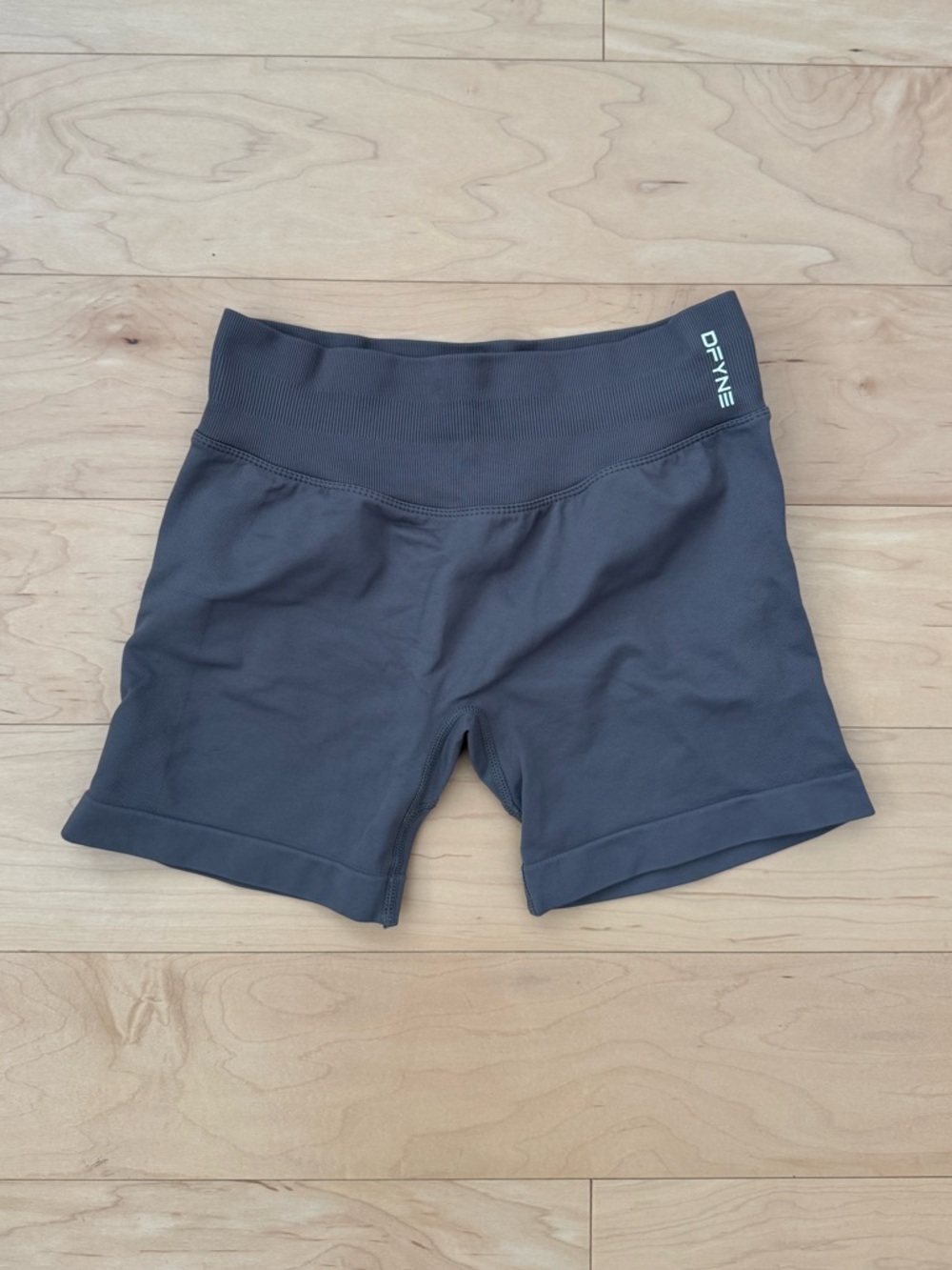 Dfyne impact 4.5” short